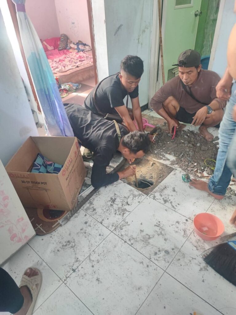 Dit Resnarkoba Polda Jateng Ungkap Kasus Narkotika, Barang Bukti Dibuang Ke Dalam Septiktank Berhasil Diamankan