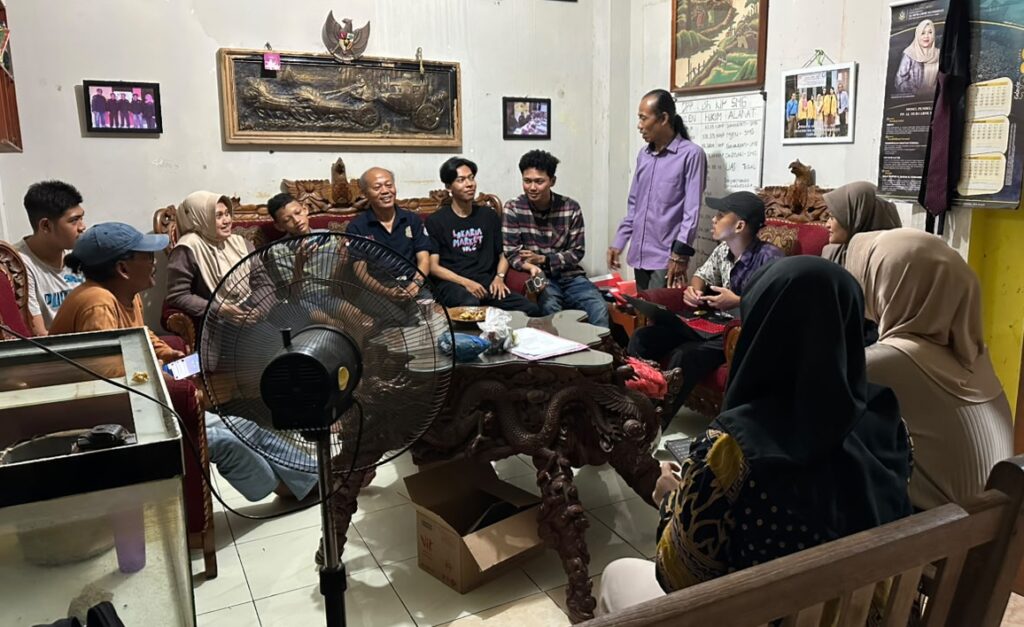EDUKASI HAK KEKAYAAN INTELEKTUAL (HKI) Menjadi Jurnalis Berintegritas: Hormati Karya, Tegakkan Etika, Patuhi Norma